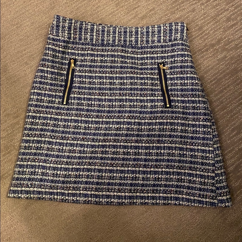Loft Zipper Skirt!